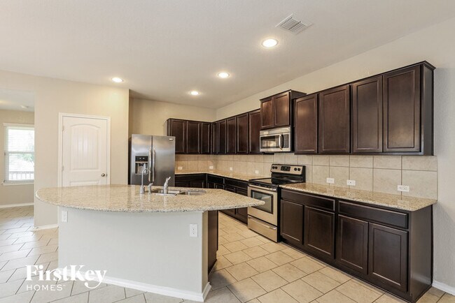 Building Photo - 7214 Pandora Wy