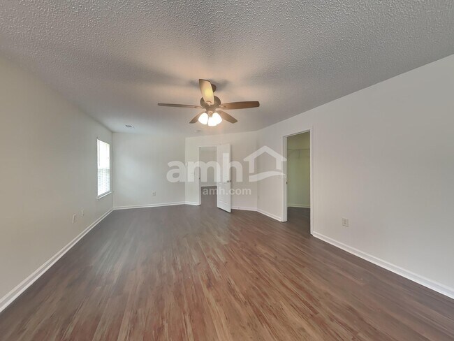 Building Photo - 439 Annaberg Ln