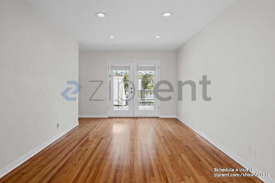 Building Photo - 24139 Zorro Ct