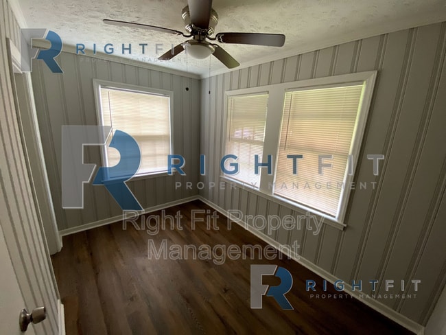 Building Photo - 2920 King St