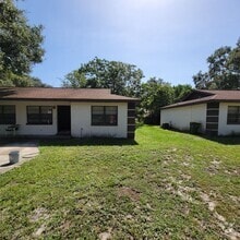 Building Photo - 2 bed 1.5 bath just remodeled