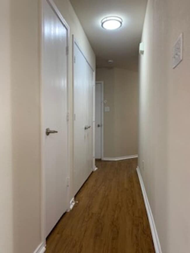 Building Photo - 4/2/2 EMISD