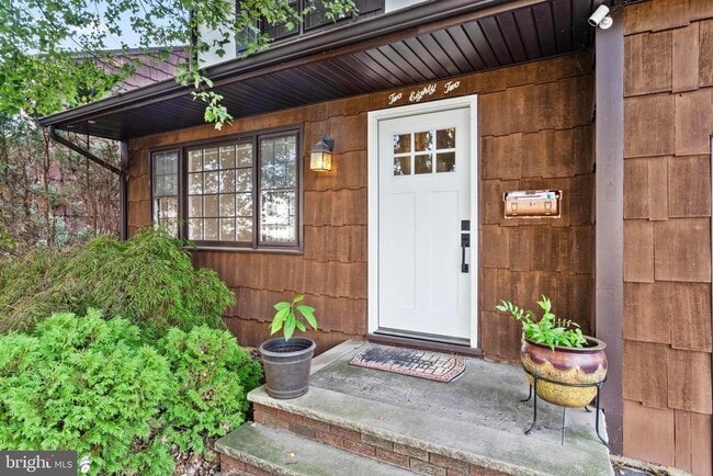 Building Photo - 282 Clermont Terrace