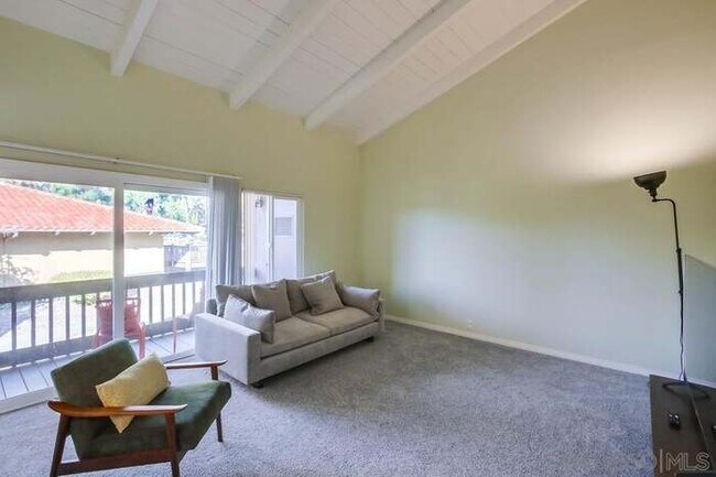 Building Photo - 17131 W Bernardo Dr