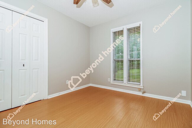 Building Photo - 3 br, 2 bath House - 70 Kingspark
