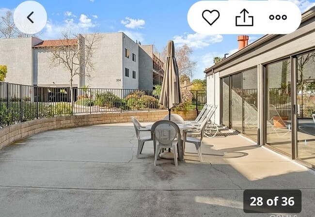 Building Photo - 238 E Fern Ave