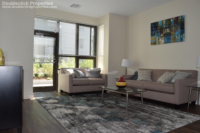 Building Photo - 180 Eastern Ave