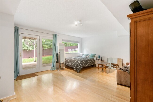 Building Photo - 29 Wainwright Rd