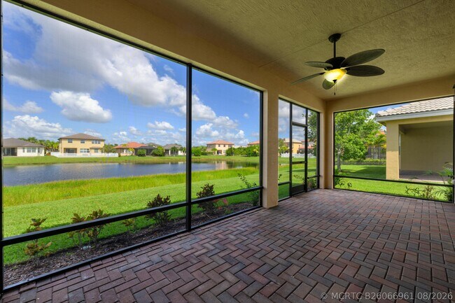 Building Photo - 11263 SW Barton Way