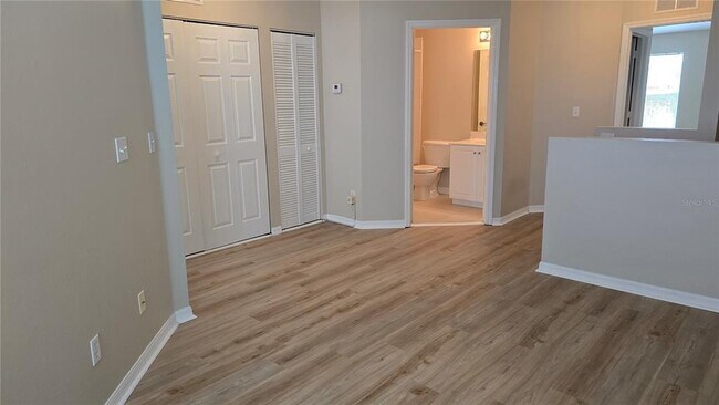 Building Photo - 3005 Palmetto Oak Dr