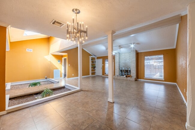 Building Photo - 6030 Gallant Forest Dr