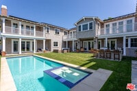 Building Photo - 550 San Juan Ave