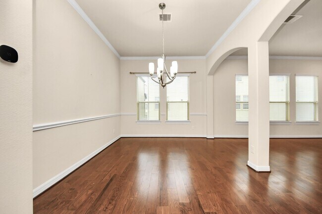 Building Photo - 10606 Shadow Elm Ct