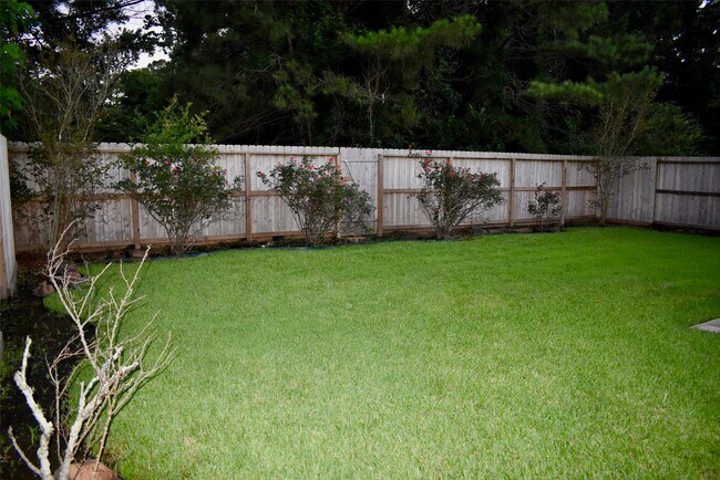 Building Photo - 410 Laurel Sage Dr