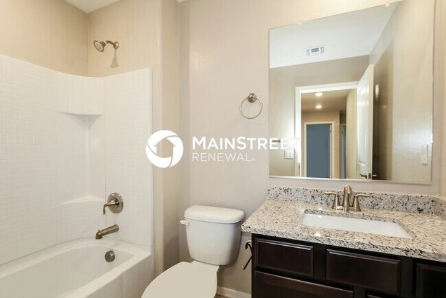 Building Photo - 3 Bedroom Pet-Friendly Home in Phoenix, AZ...