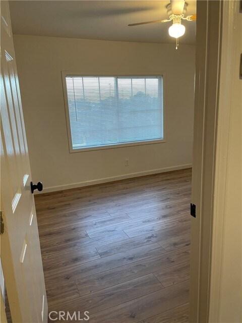 Building Photo - 6141 Marbrisa Ave