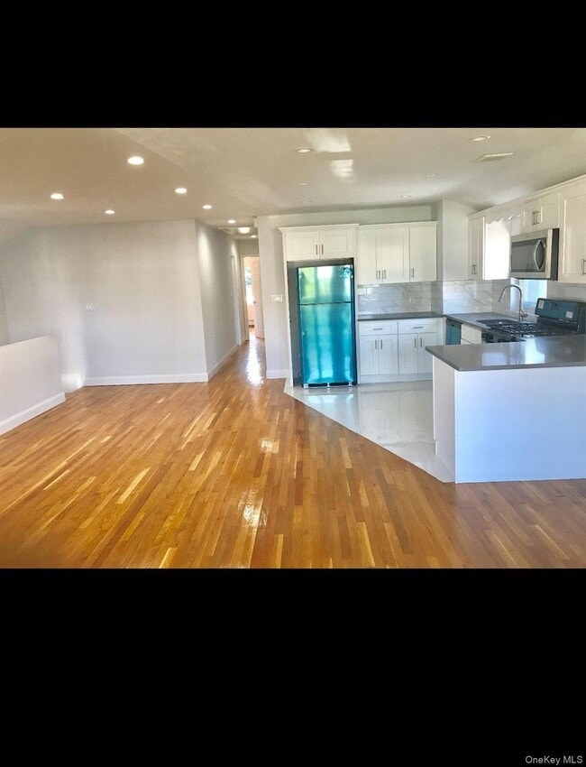 Building Photo - 219-48 141st Ave