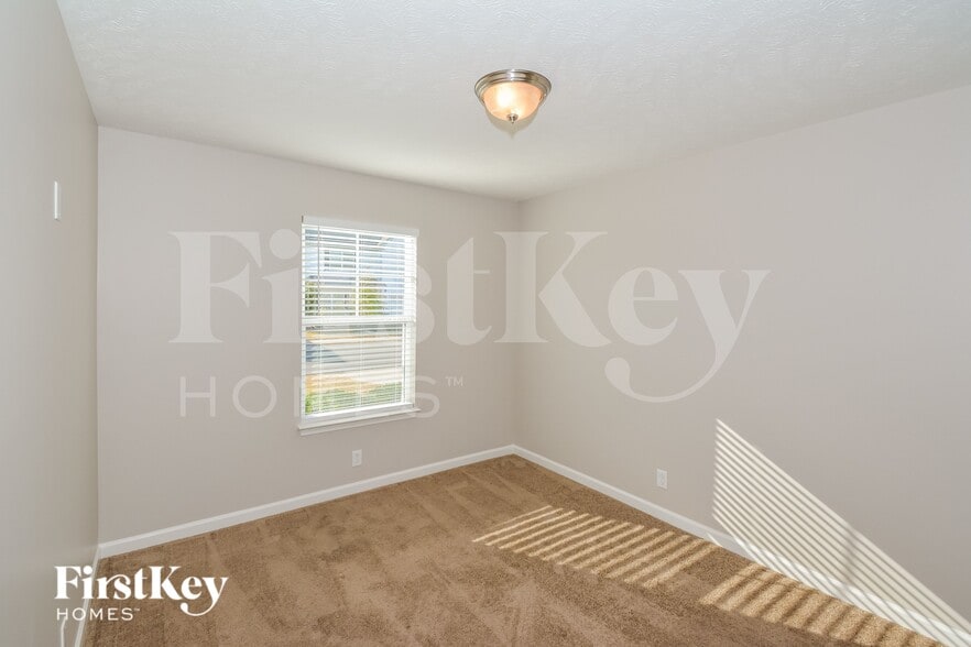 Building Photo - 1623 Alysheba Run