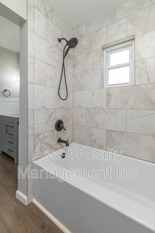 Building Photo - 4821 Gettysburg Rd