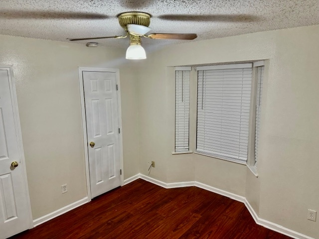 Building Photo - 7661 Jonlee Dr