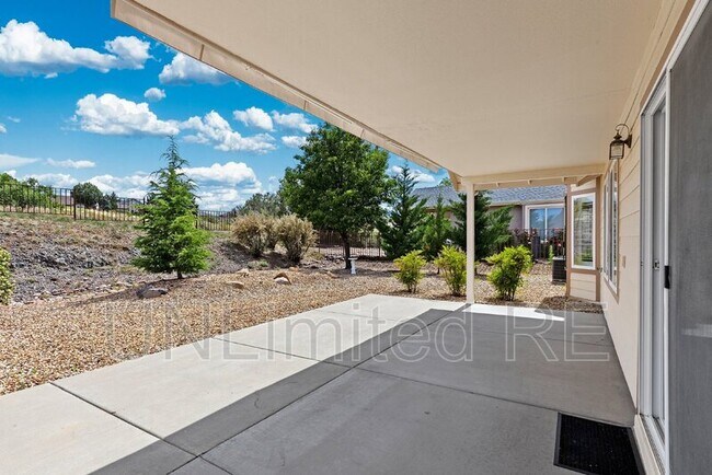 Building Photo - 1371 Kwana Ct