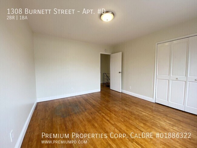 Building Photo - 1308 Burnett St