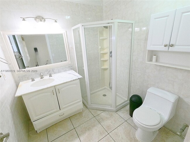 Building Photo - 8600 SW 149th Ave