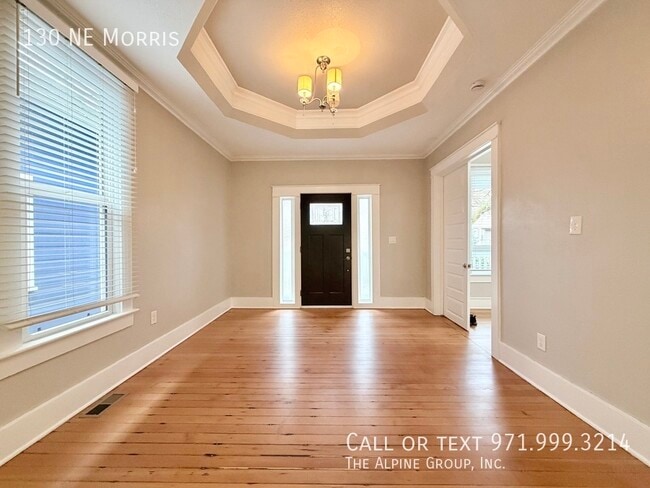 Building Photo - 130 NE Morris-