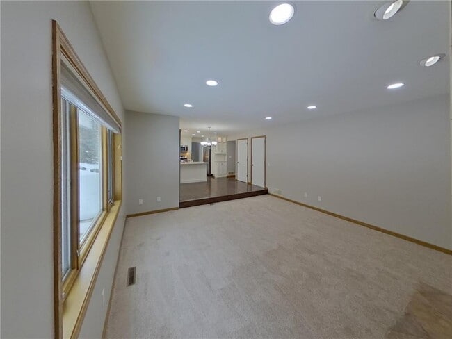 Building Photo - 2303 Leyland Cir