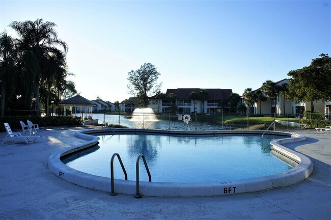 Building Photo - 273 Cypress Point Dr