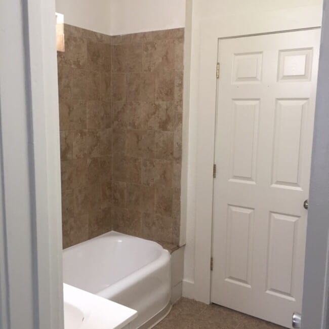 Building Photo - 3685 Arizona St