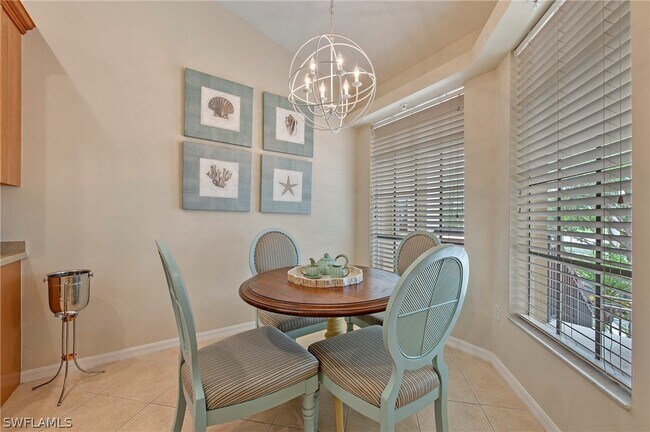 Building Photo - 11111 Corsia Trieste Way