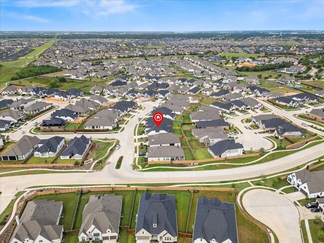 Building Photo - 7523 Mariposa Wy