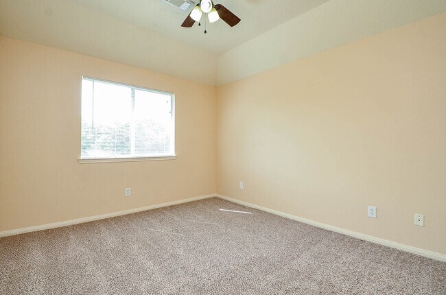 Building Photo - 5439 Santa Chase Ln