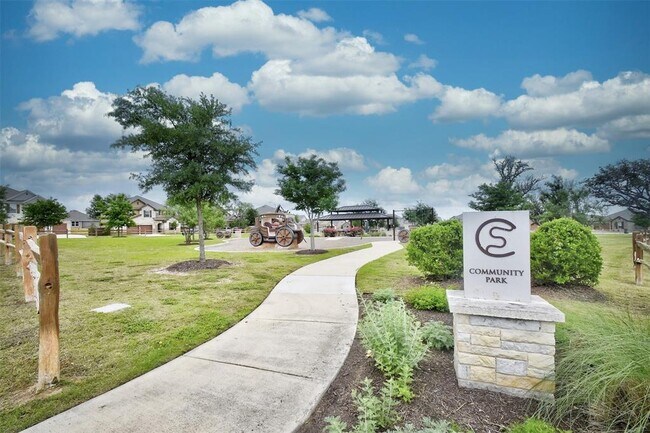 Building Photo - 280 Kat Garnet Dr