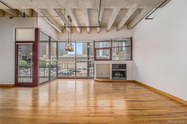 Building Photo - 1020 15th St