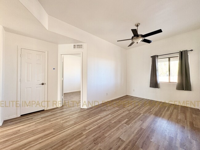 Building Photo - 4995 S Terrain Dr