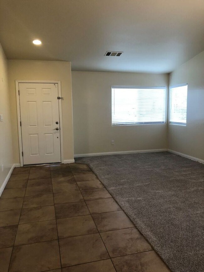 Building Photo - 13003 Lake Pueblo Way