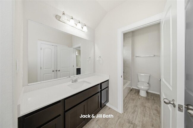 Building Photo - 123 White Dunes Dr