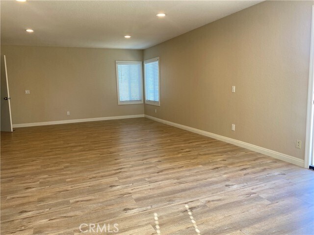 Building Photo - 24721 Las Alturas Ct