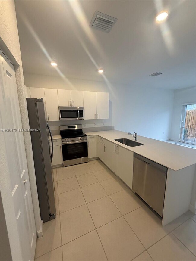 Building Photo - 35726 SW 178th Ct