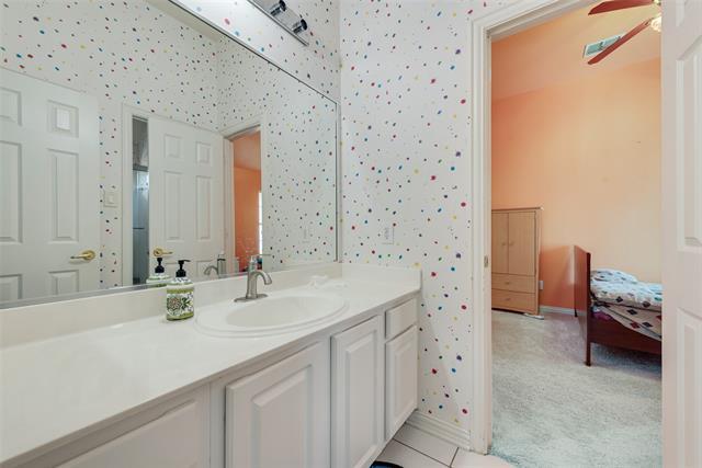 Building Photo - 4205 Tiffany Dr