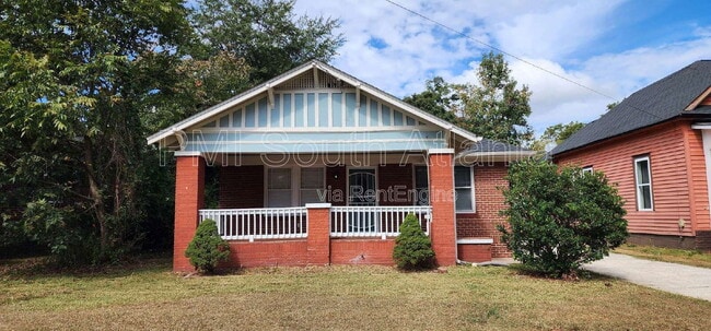 Primary Photo - 3411 N Fulton Ave