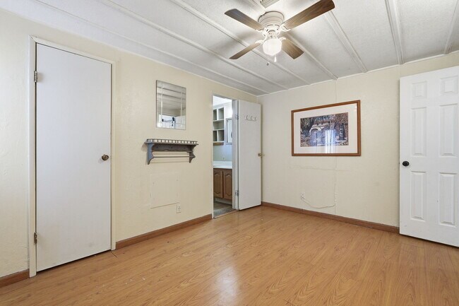 Building Photo - 2237 W Foothill St