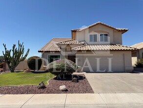 Building Photo - 1249 W Kelly Ln