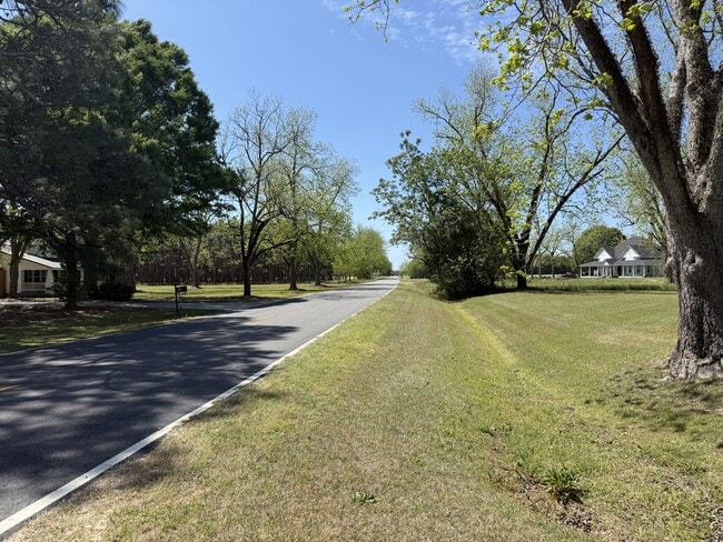 Building Photo - 10675 Baxter-Durrence Rd