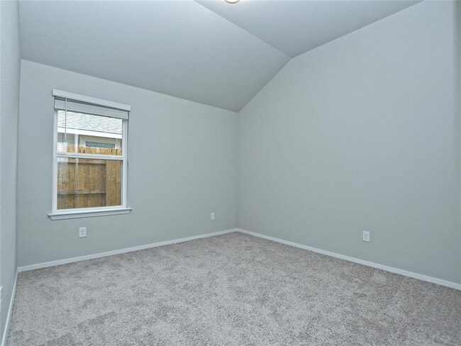 Building Photo - 210 Trailside Ln