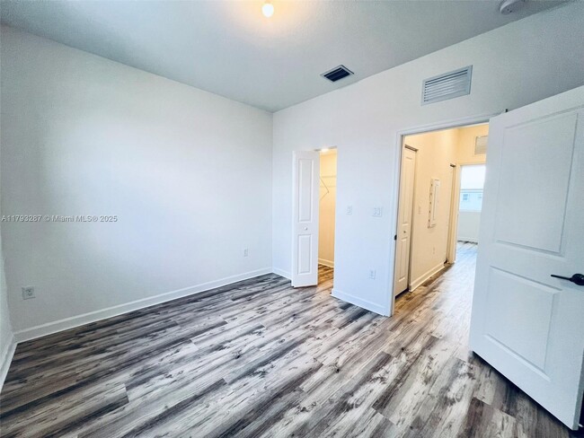 Building Photo - 17956 SW 358th St