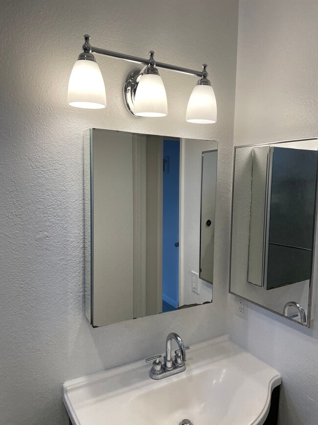 Bathroom - 4077 30th St