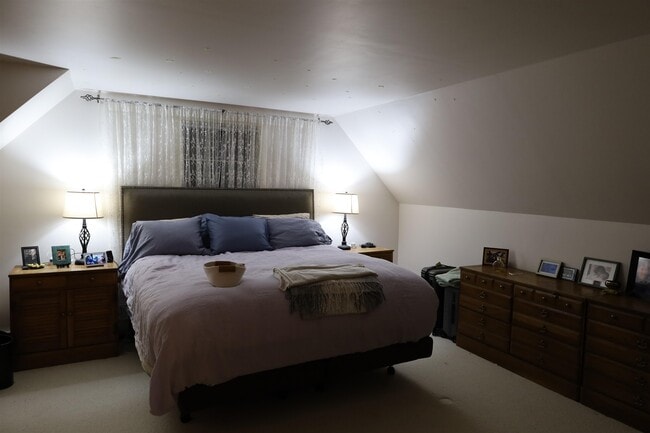 Building Photo - 2613 NH-25A